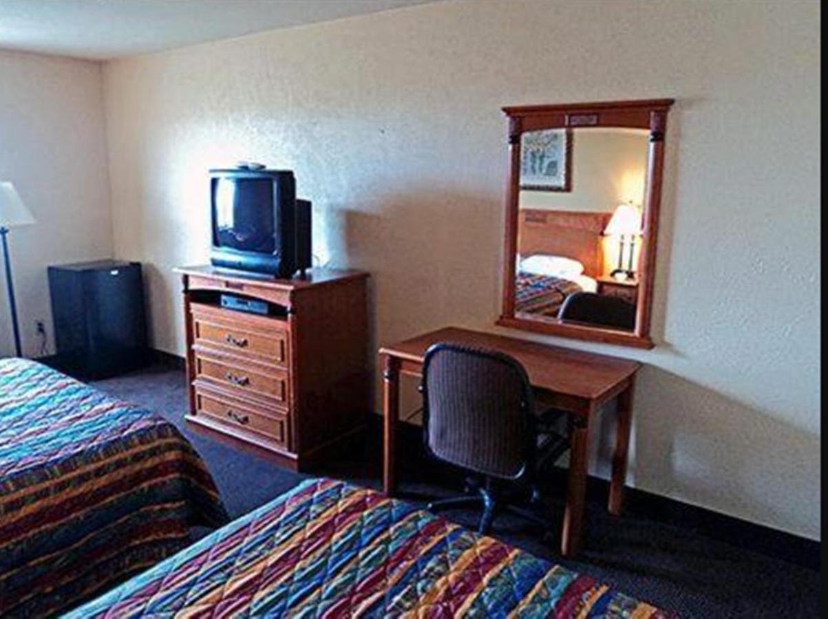 Motel 6-Moriarty, Nm Екстер'єр фото