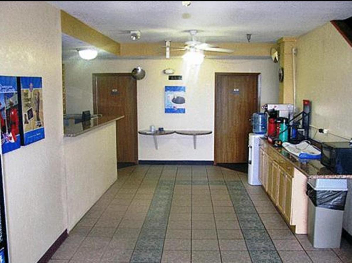Motel 6-Moriarty, Nm Екстер'єр фото